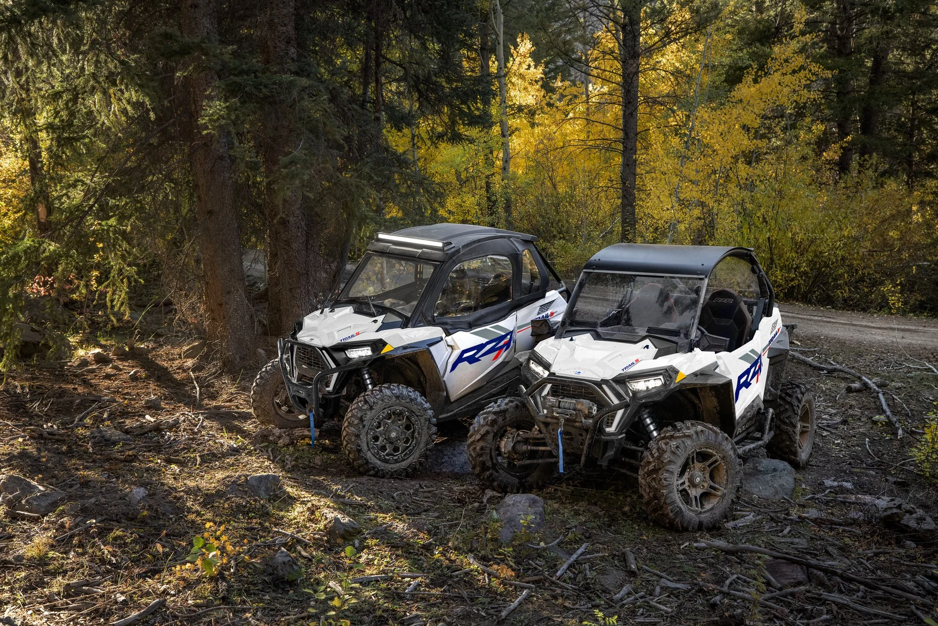 WebLarge_JPG-2027-orv-rzr-trail-family-i