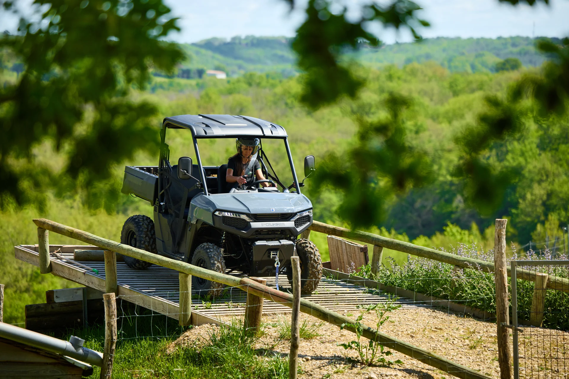 WebLarge_JPG-2027-EMEA-rgr-500-Tractor-S